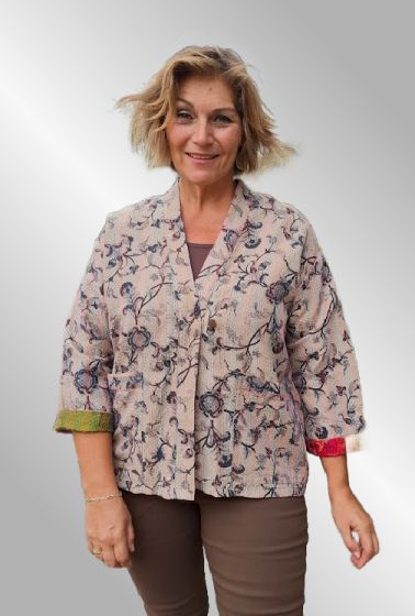 Silkejakke unika, Khannas 743