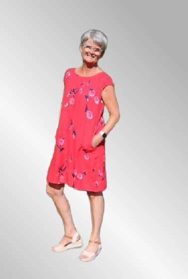 Rød hør kjole med roser, Birgit Rose