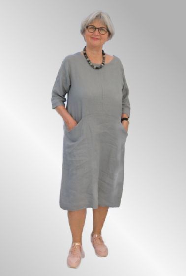 Grå hørkjole, Janne K, Juliane