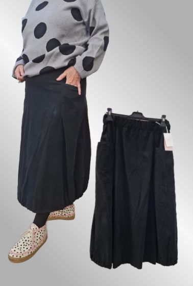 Sort fløjlsnederdel, 242513V