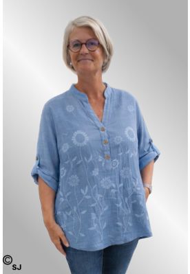 Blå hørskjorte med broderi, 1130