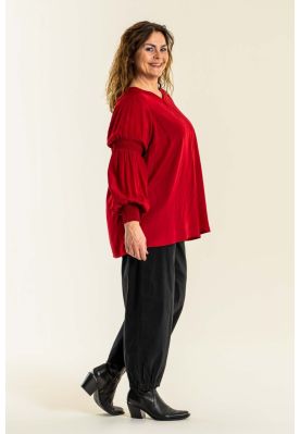 Bellis bluse i rød viskose satin