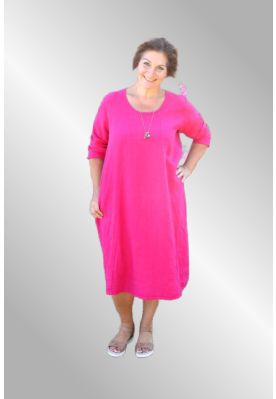 Pink kjole i vinter hør, Mary