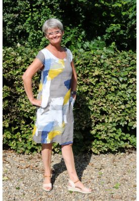 Naturfarvet hør kjole  Birgit Lotte Paint.