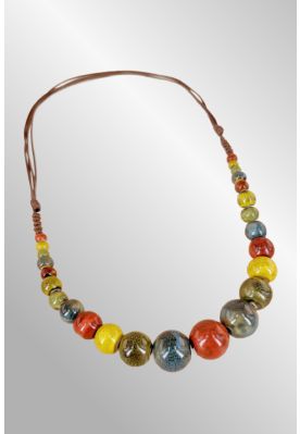 Halskæde i keramiske perler, multicolor.