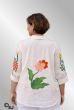Råhvid skjorte med blomst, 25008-2