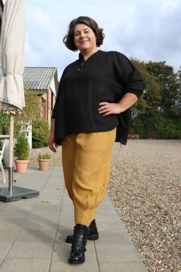 Karry gul hørbuks, Bella Campa