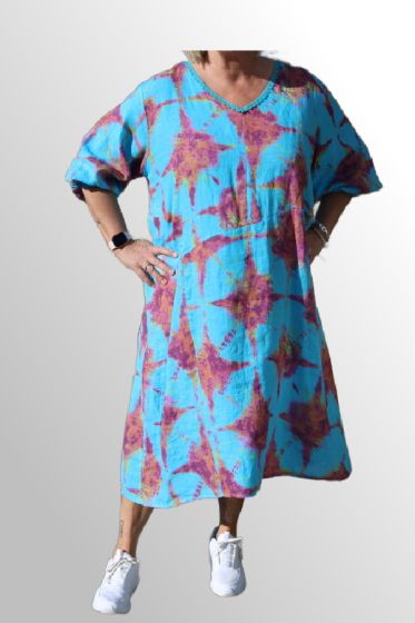 Turkis hørkjole, Bella Karina