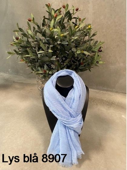 Tørklæde, ensfarvet, lys blå 8907