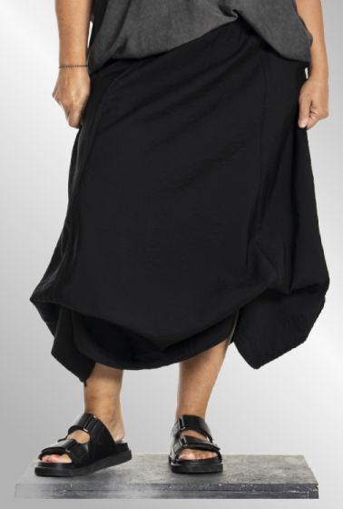 Sort nederdel med hejs i siden, G253213