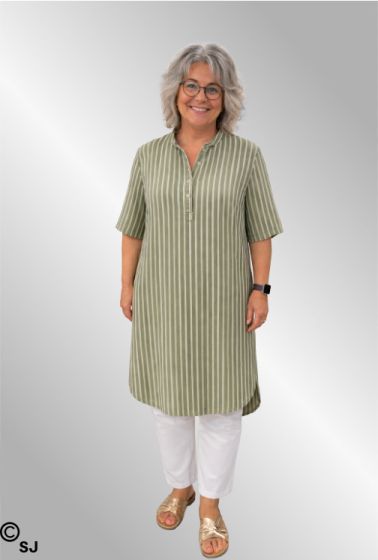 Grøn stribet tunika / kjole, Vikanna