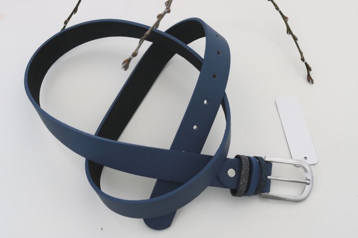 Blå bælte, Plus size