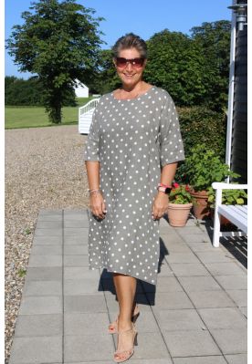 Naturfarvet prikket hørkjole,  Lulo