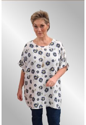 Sommerbluse med kornblomster, Gitta