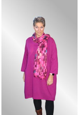 Fuchsia farvet kjole, Mille De