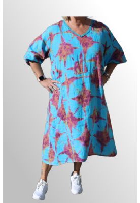 Turkis hørkjole, Bella Karina