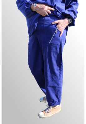 Lilla fløjlsbuks, Bala