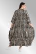 Sort/beige/råhvid stribet kjole, AKH1926 Windy